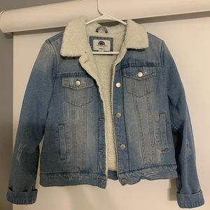 jean jacket with fur on inside